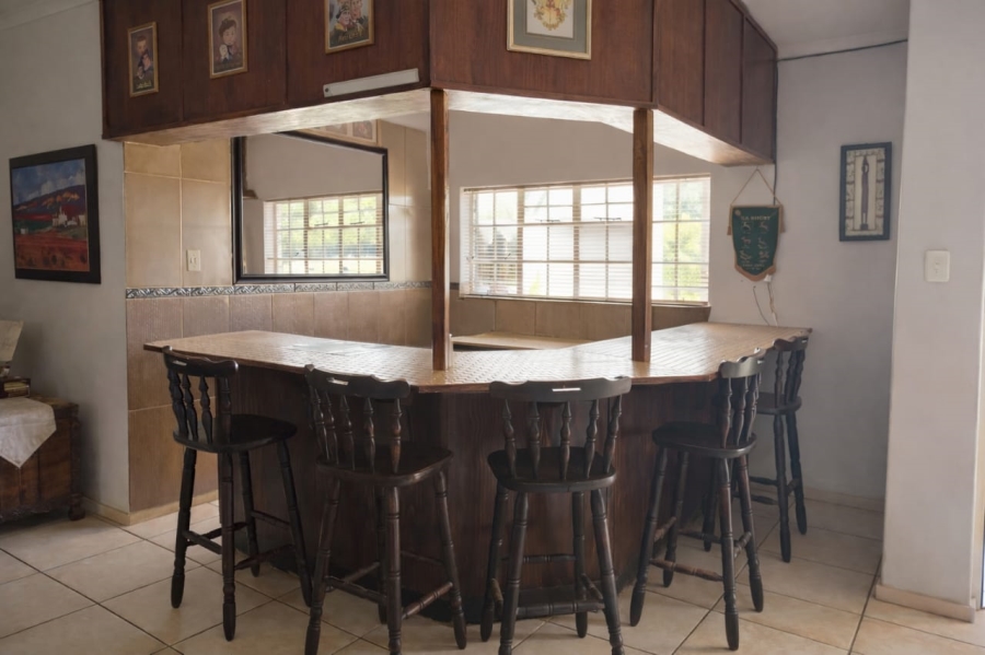 7 Bedroom Property for Sale in Deneysville Free State